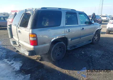 2003 Chevrolet Tahoe Ls из США, поврежденный, VIN 1GNEC13V83R186565